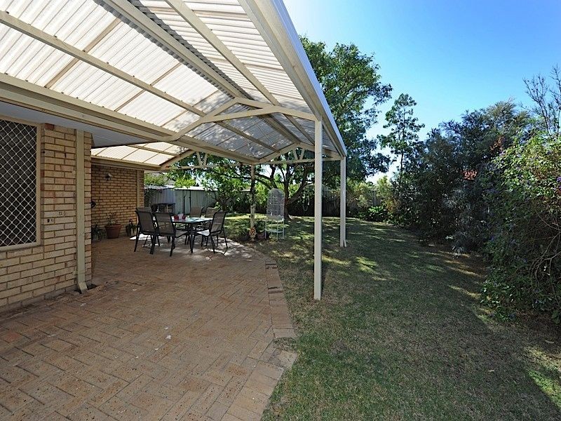 77 Casserley Drive, Leeming WA 6149