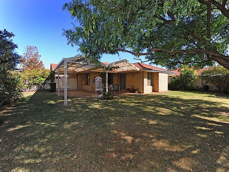 77 Casserley Drive, Leeming WA 6149