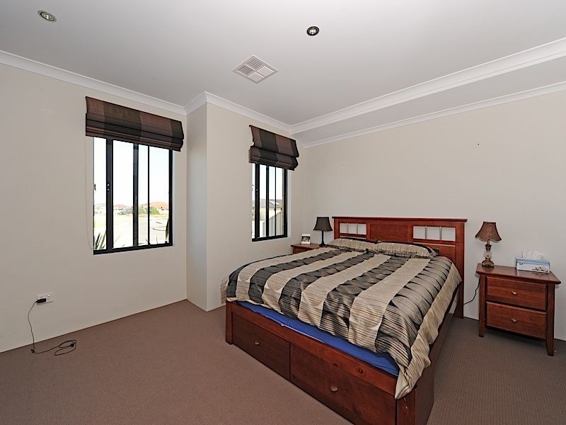 1 Caterpillar Road, Success WA 6164