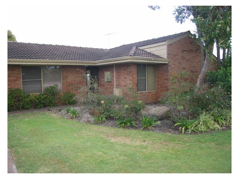 2 Chelmer Way, Willetton WA 6155