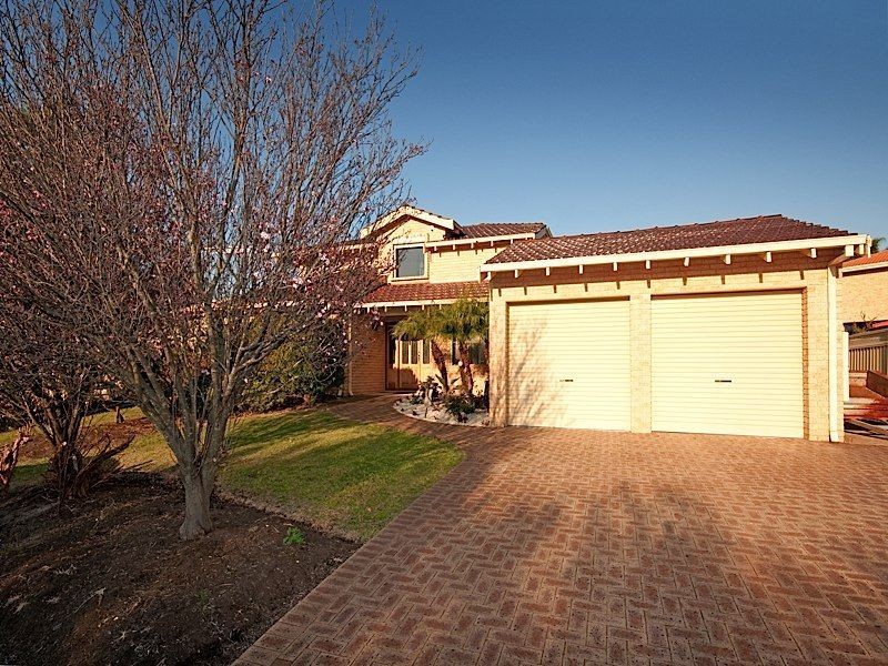 3 Olsen Court, Leeming WA 6149