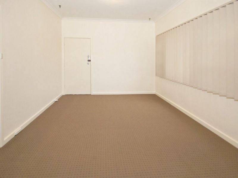 33 Markham Way, Balga WA 6061