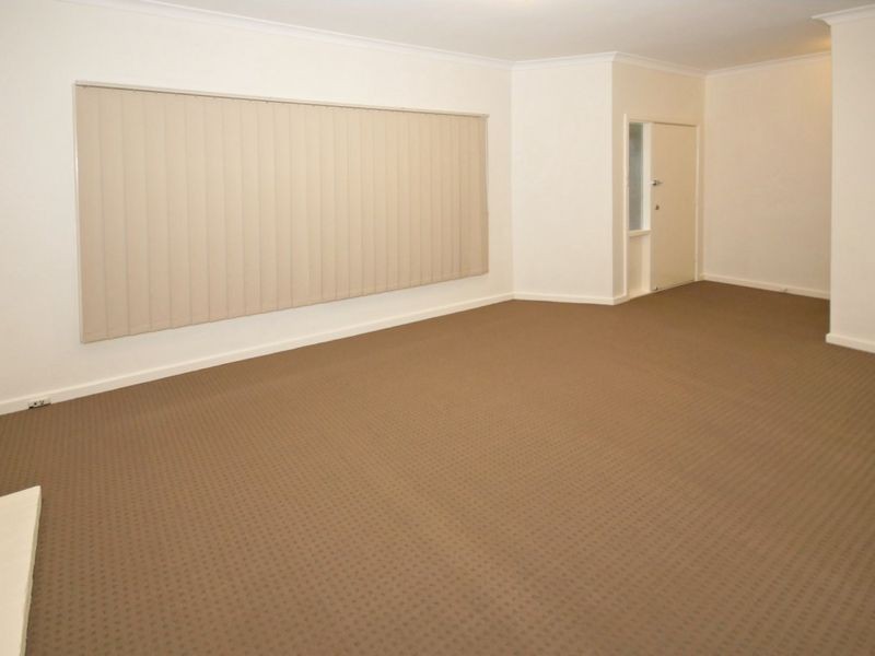 33 Markham Way, Balga WA 6061