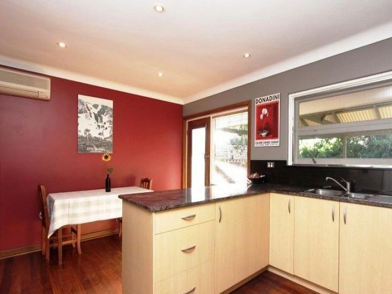 16 Yeeda Street, Riverton WA 6148