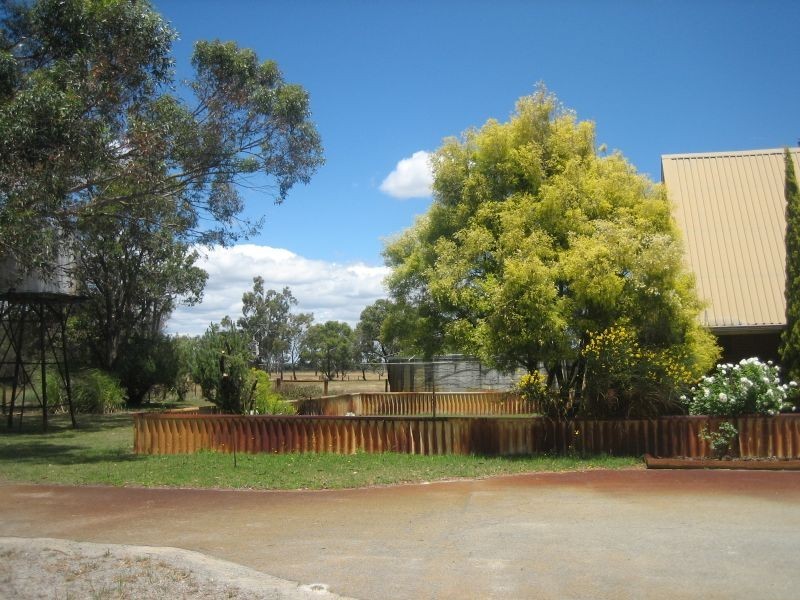 364 River Road, Hopeland WA 6125