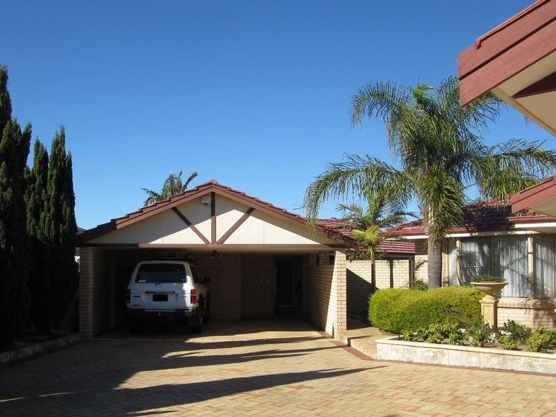 24B Twin Branch Rise, Leeming WA 6149