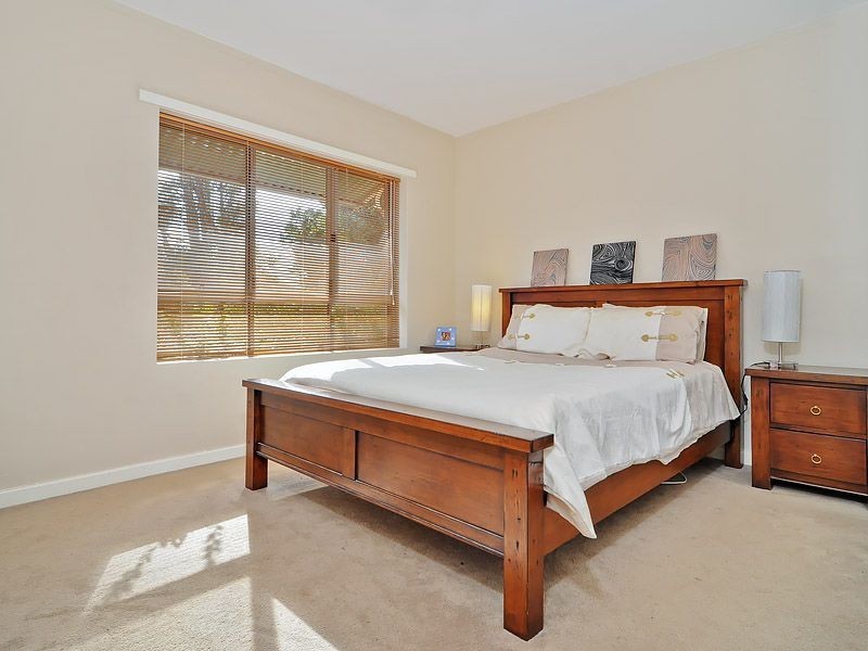 28/15 Friar John Way, Coolbellup WA 6163