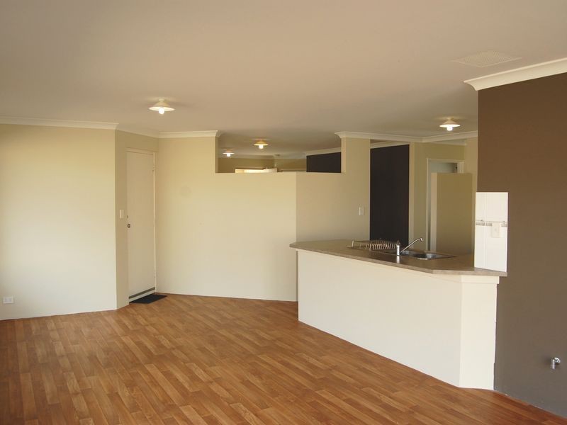 32 Waterfields Drive, Bertram WA 6167