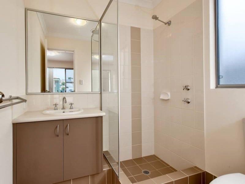 14a Erpingham, Hamilton Hill WA 6163