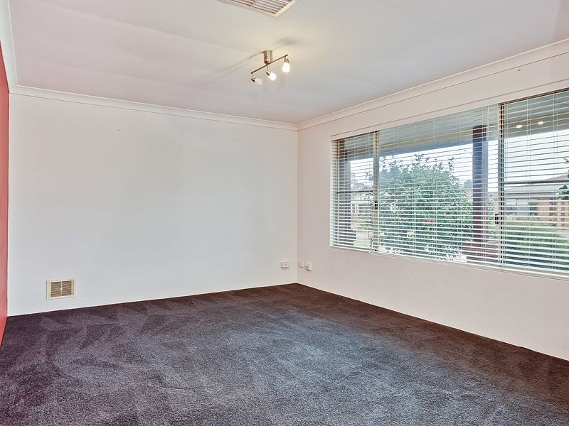 3 Eastney Court, Jandakot WA 6164
