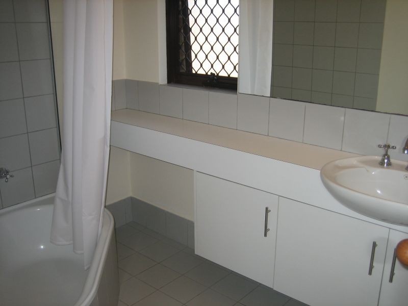 3/11 Brentham Street, Leederville WA 6007