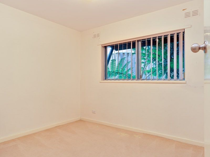 4/5 Doherty Road, Coolbellup WA 6163