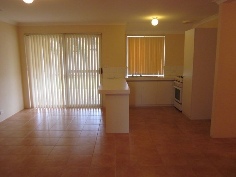 5 Daley Close, Atwell WA 6164