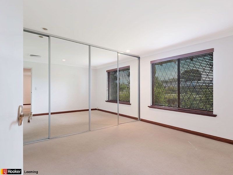 36 Gracechurch Crescent, Leeming WA 6149