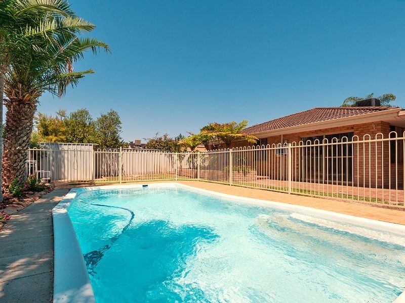 51 San Miguel Drive, Leeming WA 6149