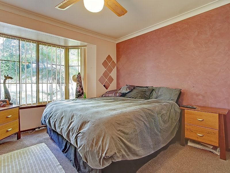 8 Devenish Way, Leeming WA 6149