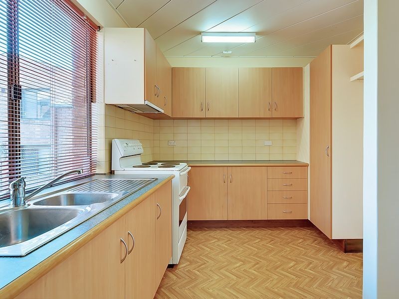 4/3 Darley Street, South Perth WA 6151