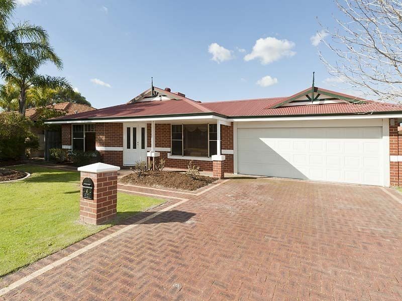 4 Baumea Way, Ellenbrook WA 6069