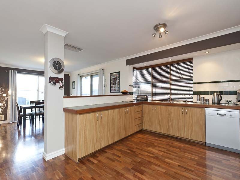 4 Baumea Way, Ellenbrook WA 6069