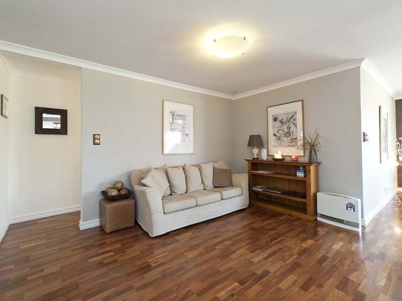 4 Baumea Way, Ellenbrook WA 6069