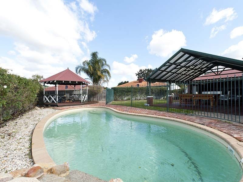 4 Baumea Way, Ellenbrook WA 6069