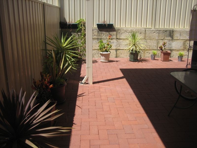 27b Leicester Crescent, Canning Vale WA 6155