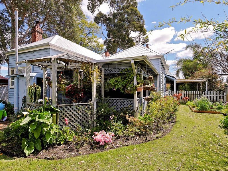 41 Walter Road East, Bassendean WA 6054