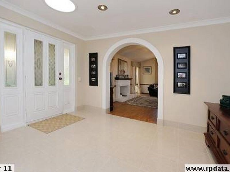 7 Lowrie Grove, Leeming WA 6149