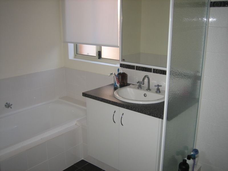 26 Honeydew Bend, Darling Downs WA 6122