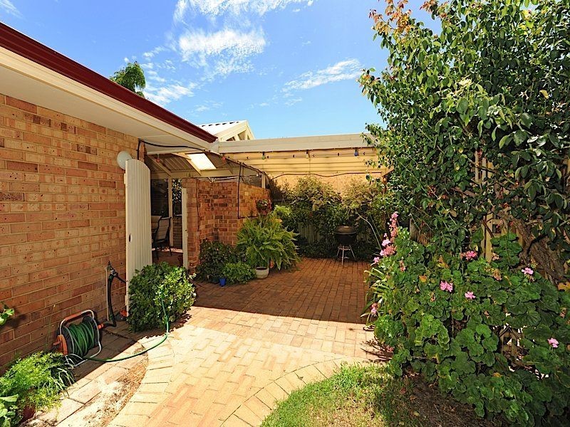 62 Aulberry Parade, Leeming WA 6149