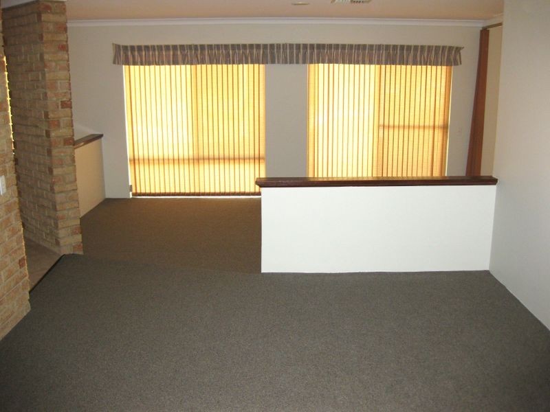 66 Calley Drive, Leeming WA 6149