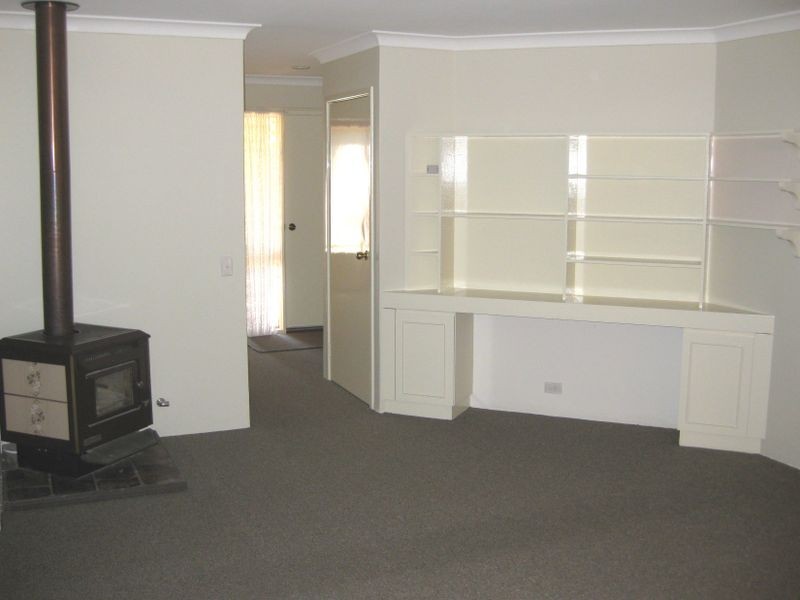 66 Calley Drive, Leeming WA 6149