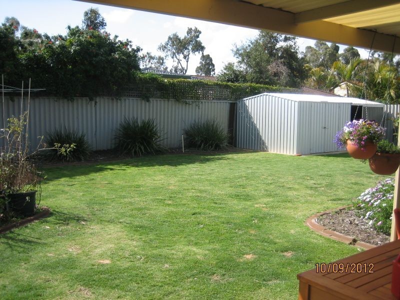 3 Hewison Street, Leeming WA 6149