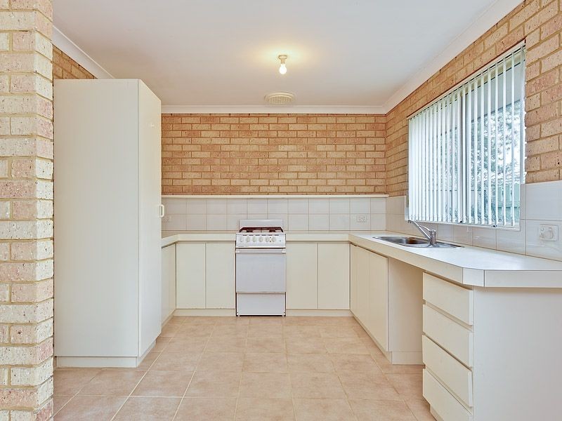 39A Fern Leaf Court, Leeming WA 6149