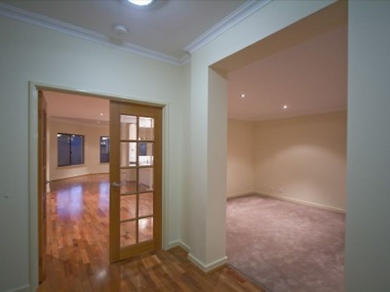 169B Riseley Street, Booragoon WA 6154