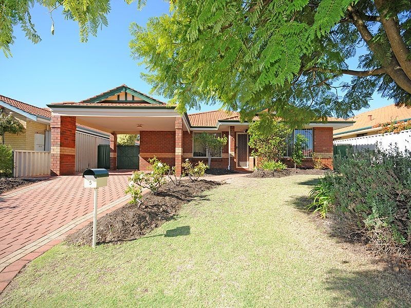 5 Park Lane, Canning Vale WA 6155