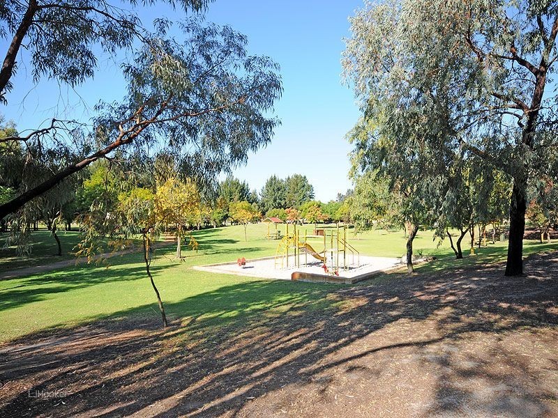 5 Park Lane, Canning Vale WA 6155