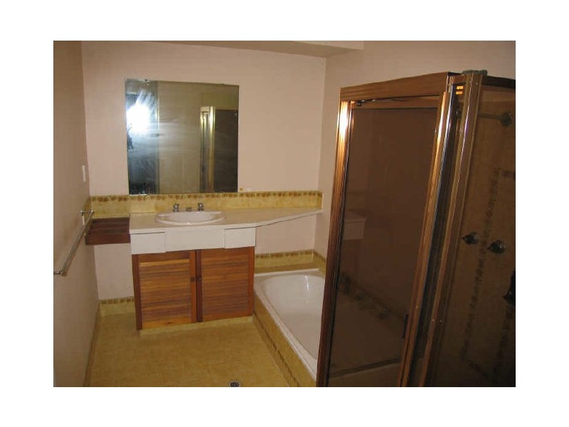 18 Mallard Way, Bibra Lake WA 6163