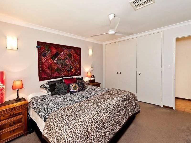 5 Keys Court, Leeming WA 6149