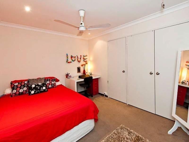 5 Keys Court, Leeming WA 6149