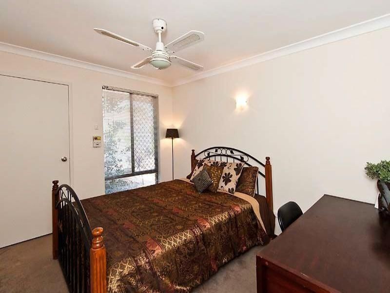 5 Keys Court, Leeming WA 6149