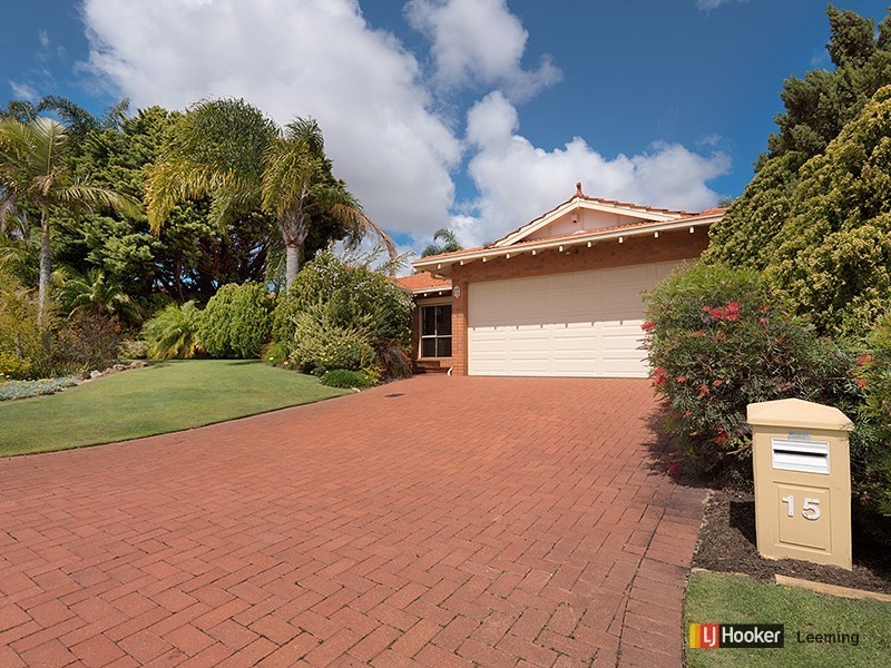 15 Brandwood Gardens, Leeming WA 6149