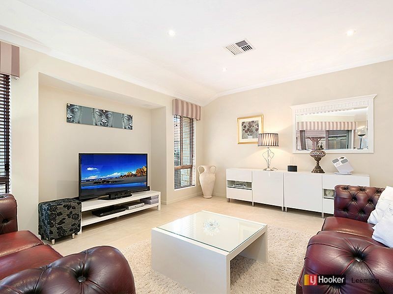 3 Kesiya Turn, Aubin Grove WA 6164