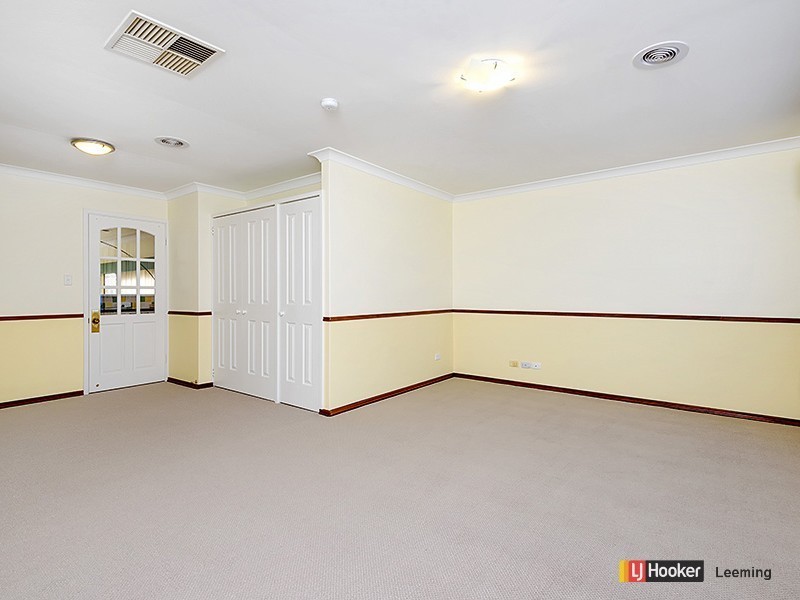 106 Findlay Road, Leeming WA 6149