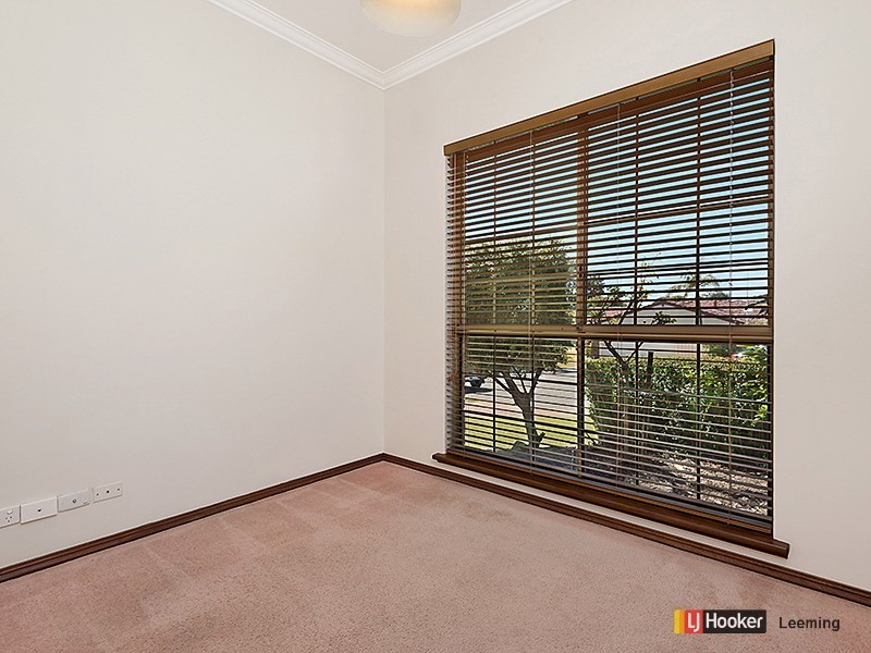 9 Thrum Close, Leeming WA 6149