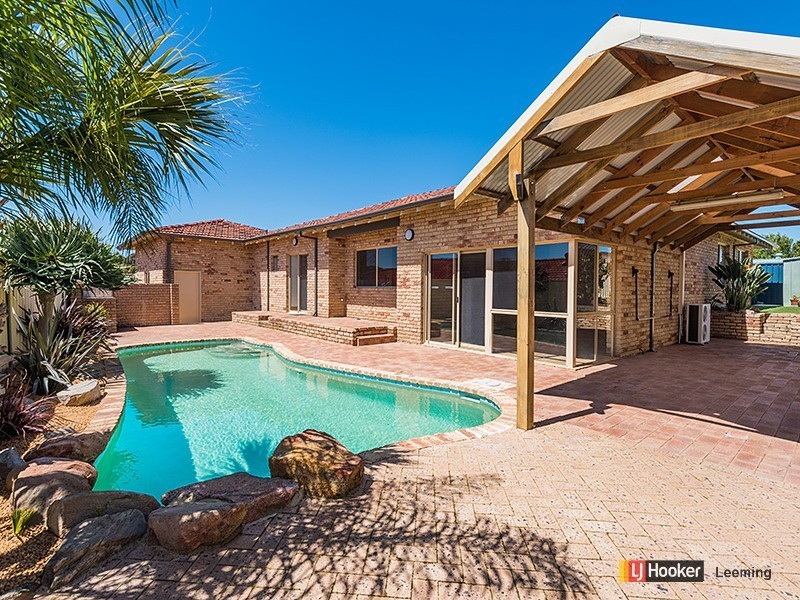 9 Thrum Close, Leeming WA 6149