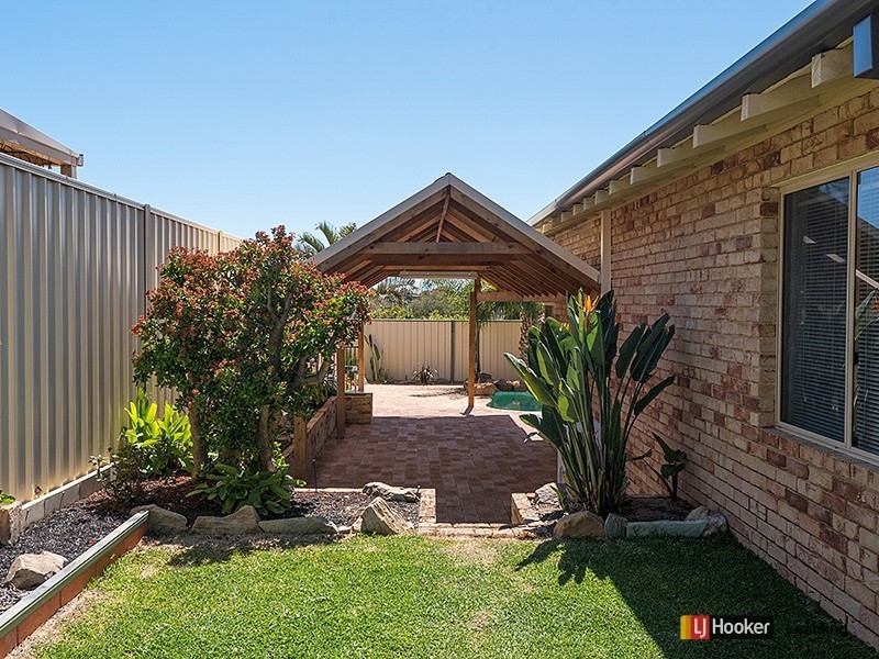 9 Thrum Close, Leeming WA 6149