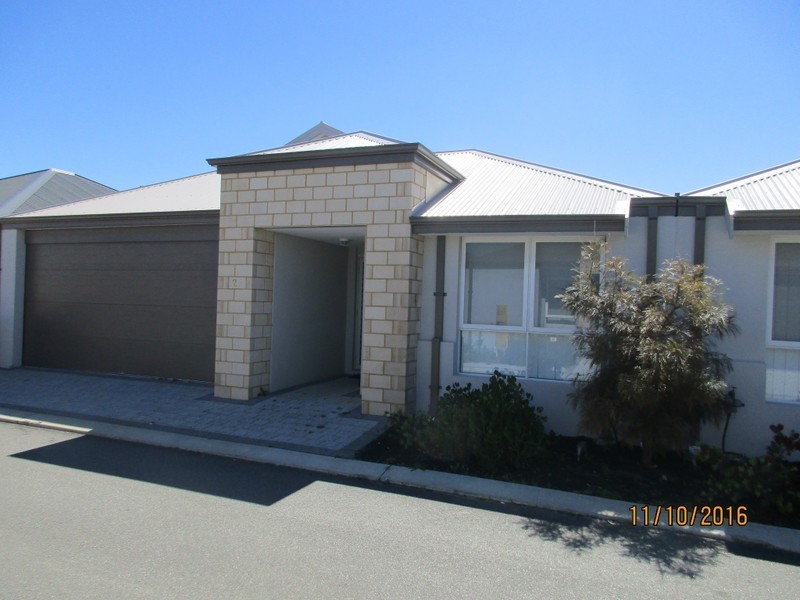 2/36 Wialki Lane, Canning Vale WA 6155