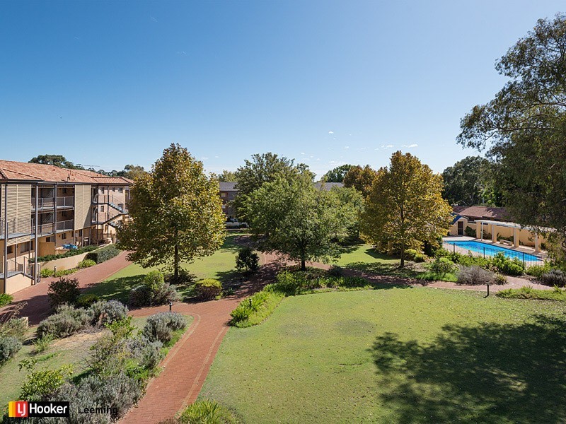 16/2 Gregory Way, Coolbellup WA 6163