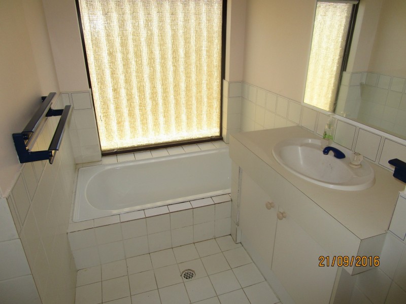 38 Broadbent Loop, Leeming WA 6149
